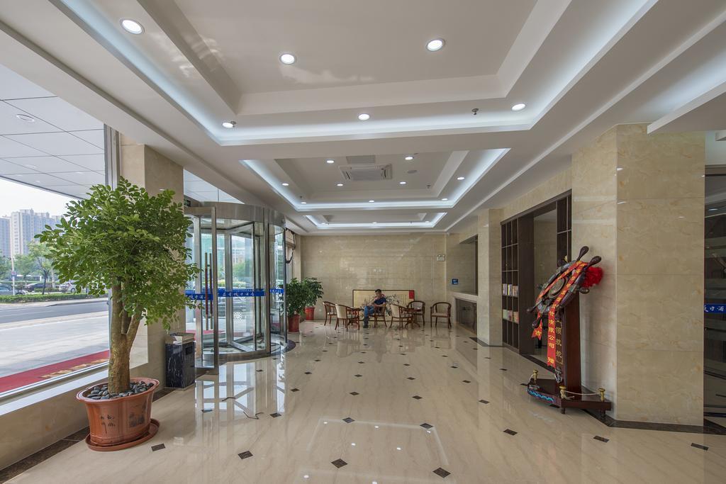 Weihai Lanxing Holiday Hotel Уейхай Екстериор снимка